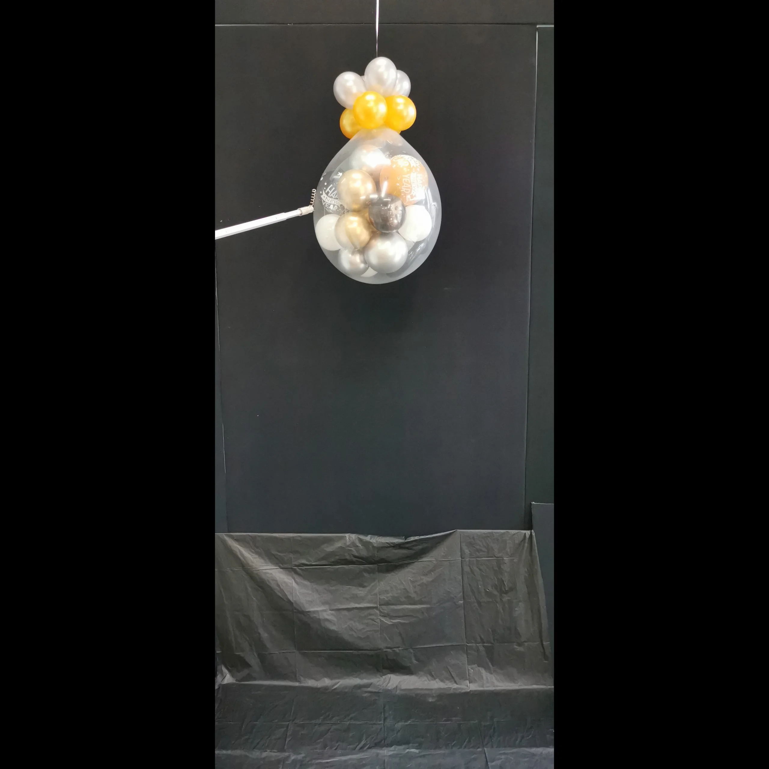 New Years Pop 'n' Drop Stuffed Balloon - Image 2