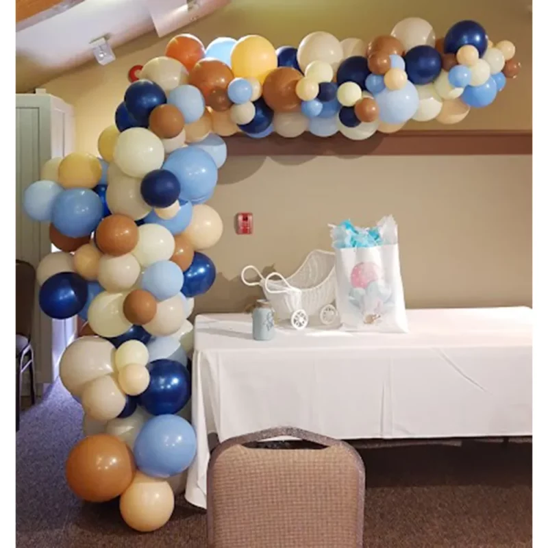 Cluster Balloon Arch in many colours
