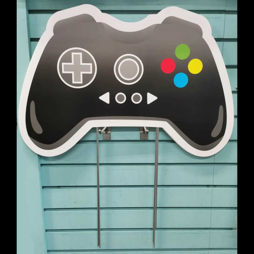 Video game controller laawn sign